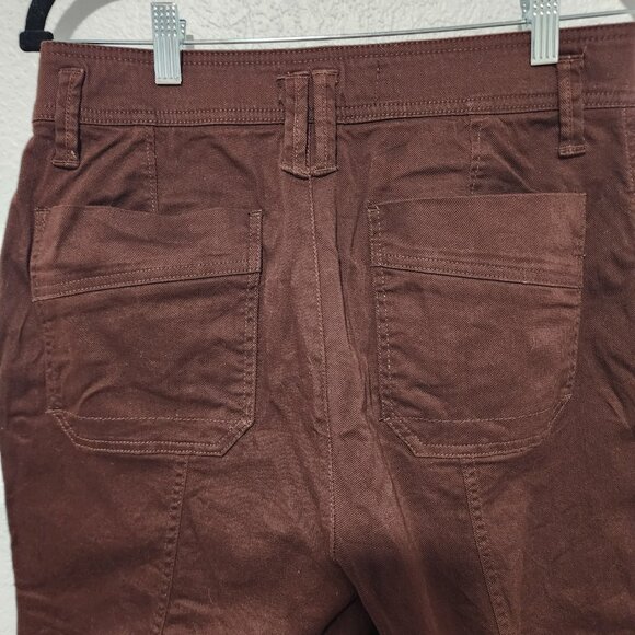 Democracy Cropped Cargo Pants Size 10 Brown Color - Picture 3 of 5